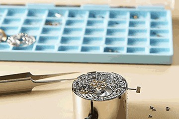 天津江诗丹顿表盘磨损